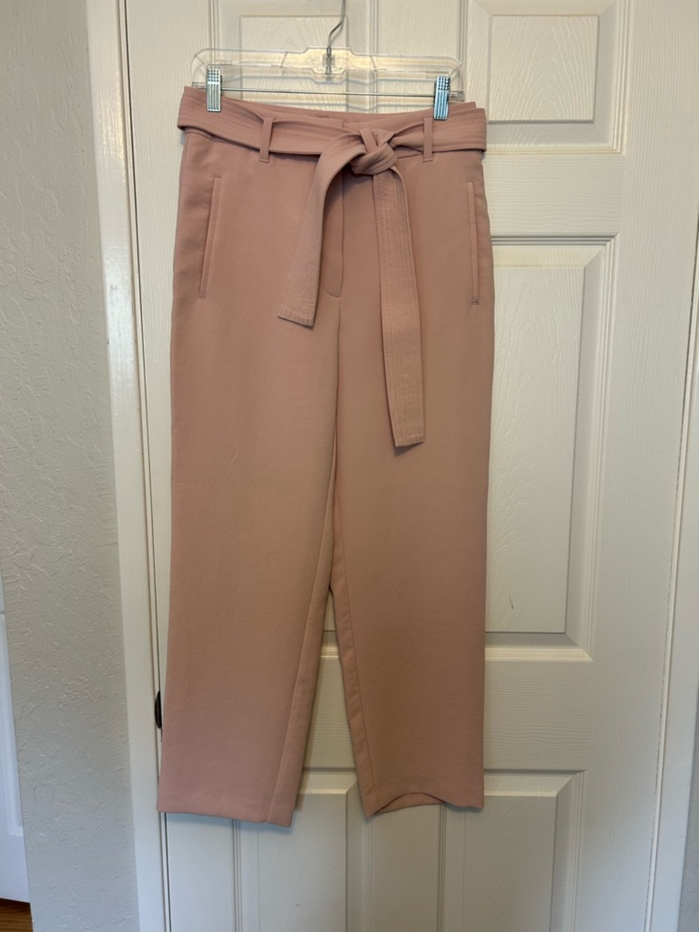 Aritzia Cropped Tie-Waist Pants in Dusty Mauve